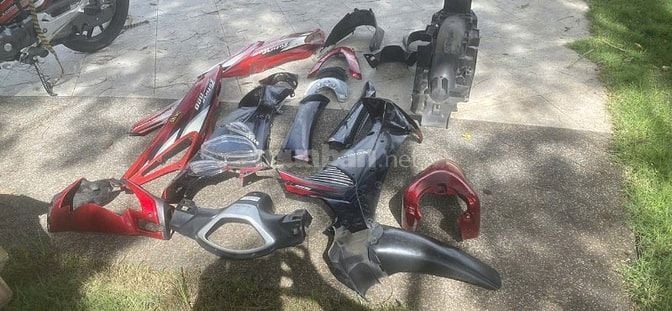 BÁN BỘ ÁO XE HONDA FUTURE NEO KIM 2006 CÒN JIN