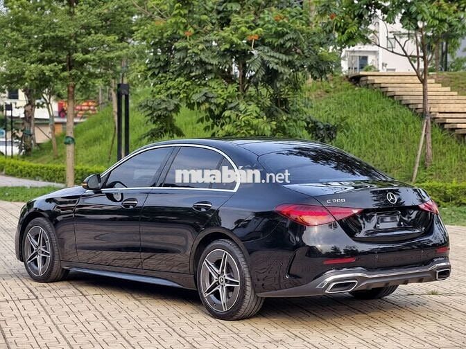 Mercedes Benz C-Class C300 AMG 2022 Đen