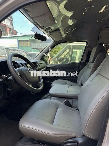 Toyota Hiace 2.7 2016 - 430 Triệu