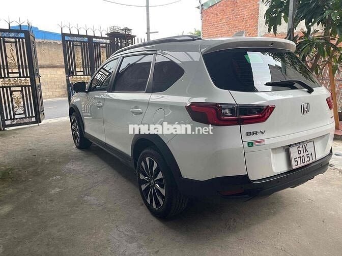 Honda BRV 2024 Trắng 13000 km