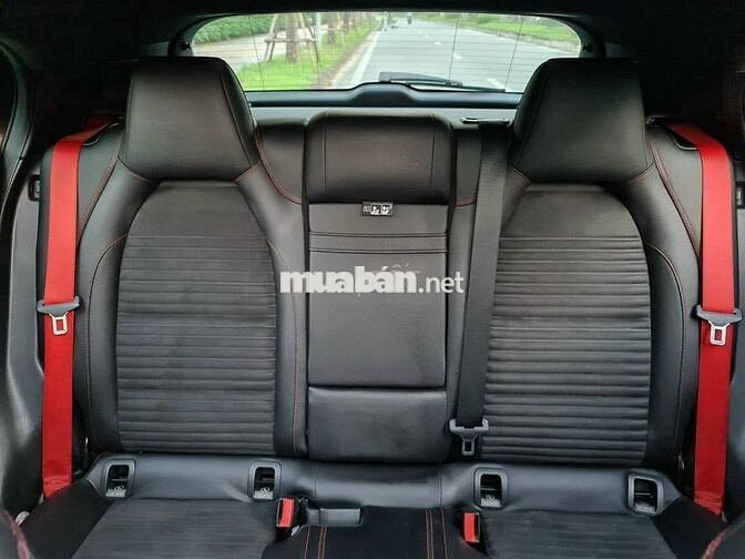 Mercedes GLA 250 4Matic 2015 màu nâu