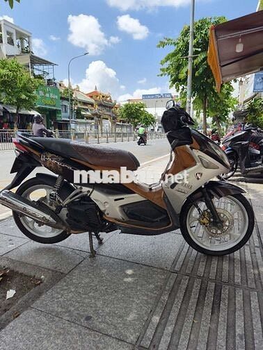Yamaha Nouvo 4 Nâu, Bạc, Đen