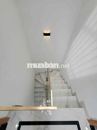 NHÀ MỚI ĐẸP FULL NỘI THẤT SANG TRỌNG