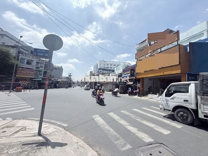 MT TÂN KỲ TÂN QUÝ NGAY NGÃ 3 LÊ TRỌNG TẤN, GẦN ĐẠI HỌC CÔNG THƯƠNG
