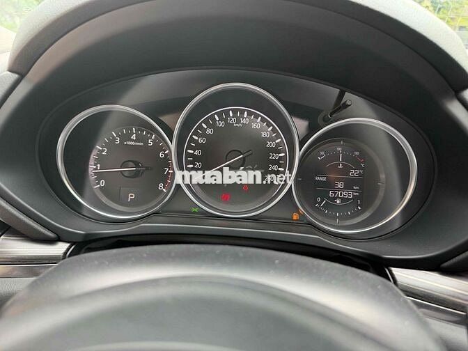 Mazda CX-5 2.0 Deluxe 2019 Trắng 66.000 km