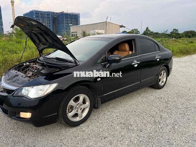 Honda Civic 1.8 Đen 10 vạn