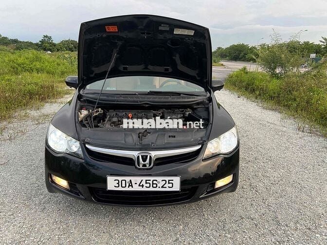 Honda Civic 1.8 Đen 10 vạn