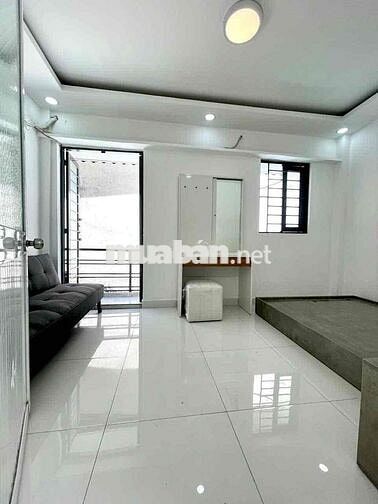 Cho thuê nhà nguyên căn 3PN full nội thất ngay trung tâm quận 5