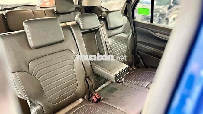 Ford Everest Sport 2023 Xanh Thiên Thanh 27.000 km