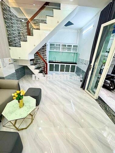 🔥 🔥 🔥 nhà đẹp 1 lầu gần cầu Phú Xuân gần chợ với trường học 🔥 🔥 🔥