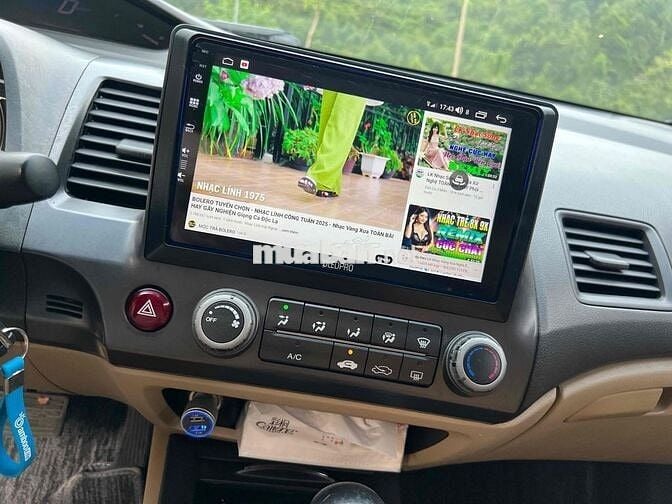Honda Civic 1.8 Đen 10 vạn