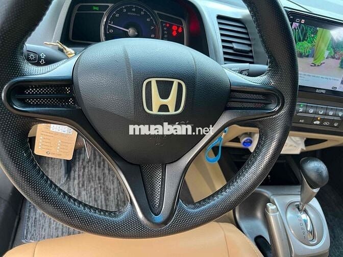 Honda Civic 1.8 Đen 10 vạn