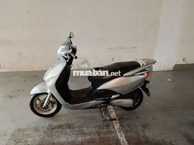 Honda Lead FI Bạc Trên 60km/lít
