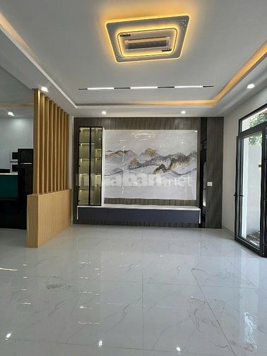 Bán nhà MT giá 4.2 tỷ Hưng Long, Bình Chánh 