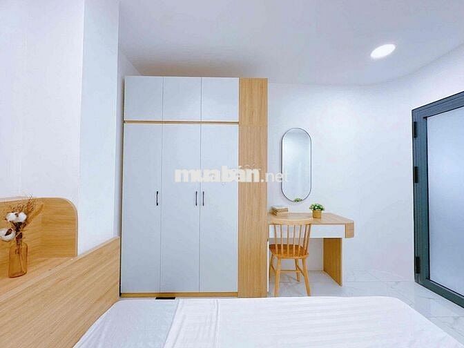 CHO THUÊ CHDV 2PN - 1Pk - 1p làm việc FULL NỘI THẤT NGAY NGUYỄN XÍ