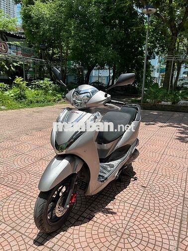 Honda Lead Special Edition Bạc