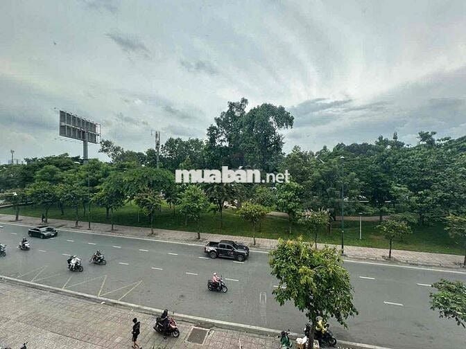 Mặt tiền Bạch Đằng View Công Viên Gia Định tiện mở văn phòng, Spa, Cty