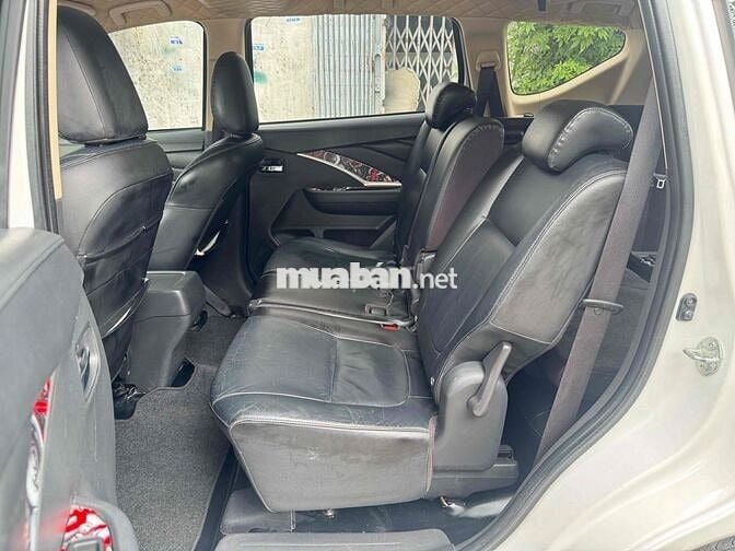 Mitsubishi Xpander Premium 2020 Trắng 7 chỗ