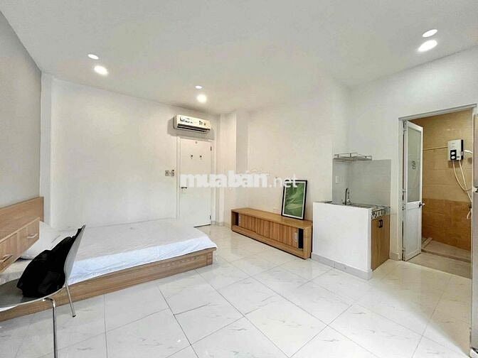 TRỐNG LẠI CHDV FULL NỘI THẤT THUẬN TIỆN QUA ĐẠI HỌC GTVT - CVPM