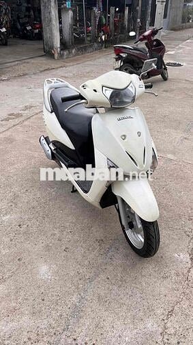 Honda Lead 2024 Trắng