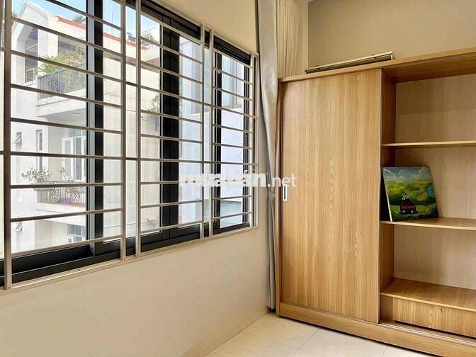TRỐNG LẠI CHDV FULL NỘI THẤT THUẬN TIỆN QUA ĐẠI HỌC GTVT - CVPM