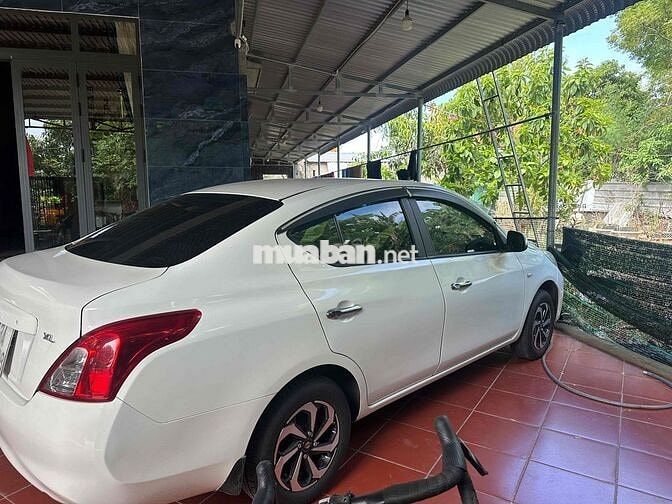 Nissan Sunny XL 2016 Trắng
