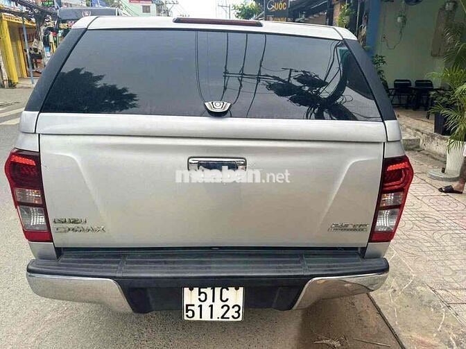 Isuzu D-Max Dầu Thái Lan xe rất đẹp nhận đỗi xe