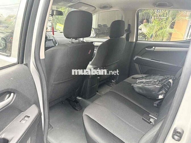 Isuzu D-Max Dầu Thái Lan xe rất đẹp nhận đỗi xe
