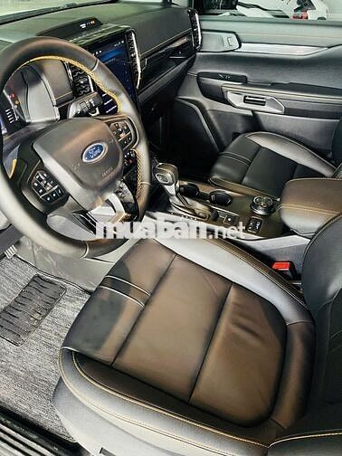 Ford Ranger Wildtrak 2026 2.0L Ghi 1.600km
