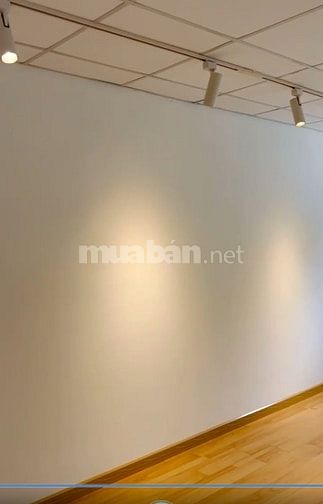 Bán hoặc cho thuê nhà đối diện công viên Bùi Thị Xuân, mặt tiền hiếm6m