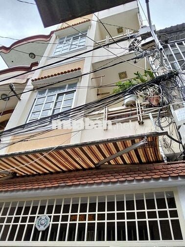 Quận 8 nhà 4 tầng DT 64m2 giá 6.999 tỷ hẻm xe hơi 