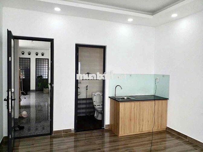 🏡 Chính Chủ Cho Thuê Phòng Ban Công , Rộng 40m2 , Thang Máy , Bảo Vệ ❤️