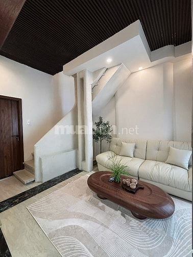 BÁN NHÀ SÁT MẶT TIỀN NGUYỄN HOÀNG ĐÀ NẴNG