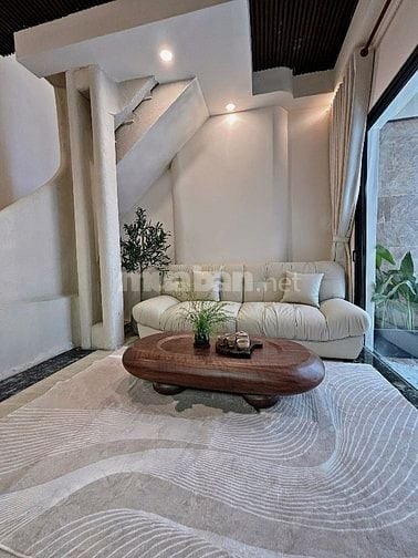 BÁN NHÀ SÁT MẶT TIỀN NGUYỄN HOÀNG ĐÀ NẴNG