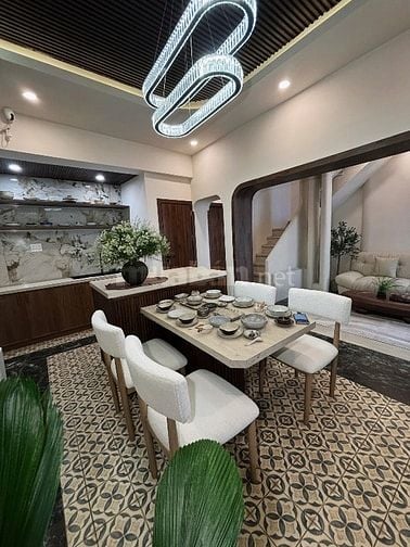 BÁN NHÀ SÁT MẶT TIỀN NGUYỄN HOÀNG ĐÀ NẴNG