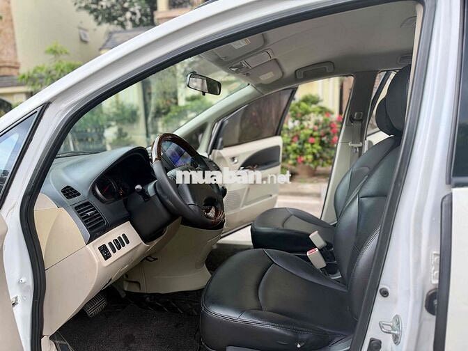 Mitsubishi Grandis 2.4 AT 2009 Trắng