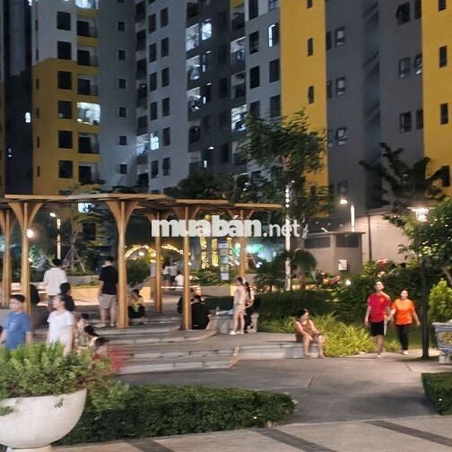 Cho thuê 2PN 54m2, 6.6tr Ngày làng đại học 
