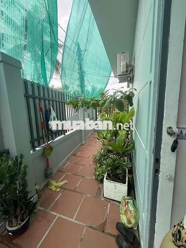 BÁN NHÀ FULL NỘI THẤT – DỌN VÀO Ở NGAY – BẾN LỨC, LONG AN
