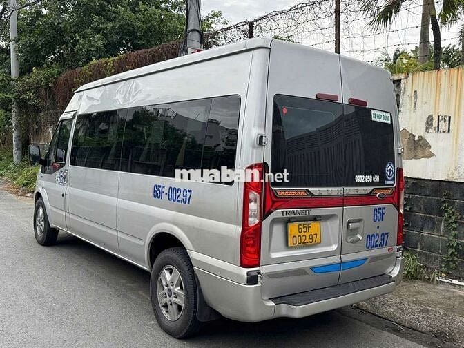 Ford Transit Xe khách 16 chỗ Bạc