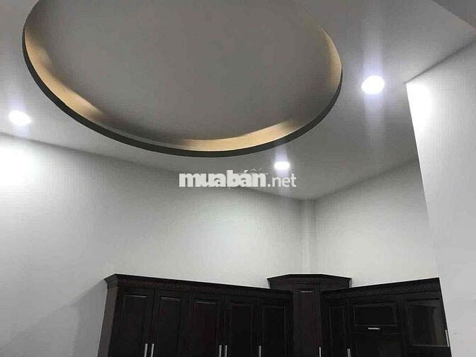 nhà 4 x 14, đúc 2 lầu , hẻm 4m 1/ phạm văn chiêu , p9