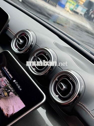 Mercedes-Benz C300 2022 Xanh Nâu 13.000km