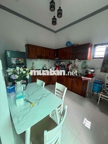 BÁN NHÀ FULL NỘI THẤT – DỌN VÀO Ở NGAY – BẾN LỨC, LONG AN
