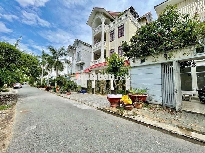 CHO THUÊ BIỆT THỰ  KDC TẤN TRƯỜNG Q7