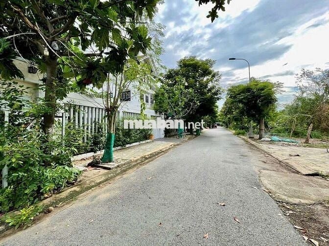 CHO THUÊ BIỆT THỰ  KDC TẤN TRƯỜNG Q7