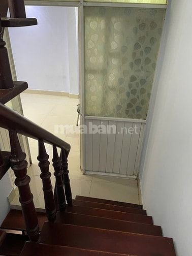 Cho thuê hoặc bán nhà 123/5 Lê Thị Riêng, phường Bến Thành, Quận 1