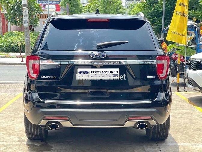 Ford Explorer 2019 Đen 30.000km