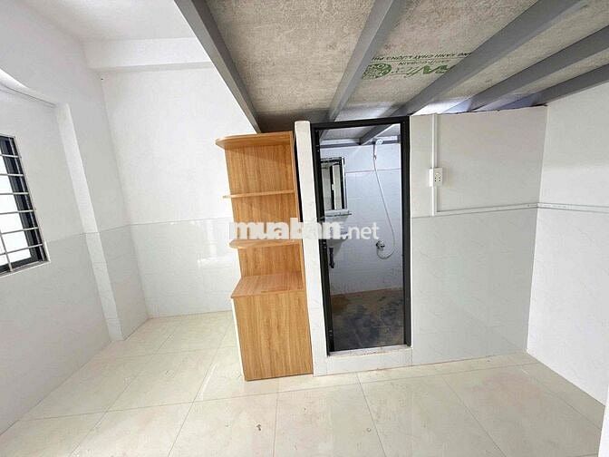 LÝ CHIÊU HOÀNG - Phòng mới - Duplex - Bancong - Thang máy