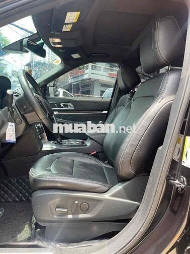 Ford Explorer 2019 Đen 30.000km