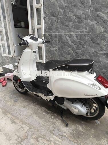 Nhà em dư xe bán Vespa Trắng Bs 65 Xe Rất Đẹp  