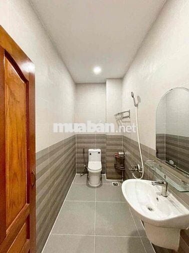 CHỦ GỬI CHO THUÊ NHÀ TRỆT 2 LẦU KDC NGÂN THUẬN - BÌNH THUỶ
